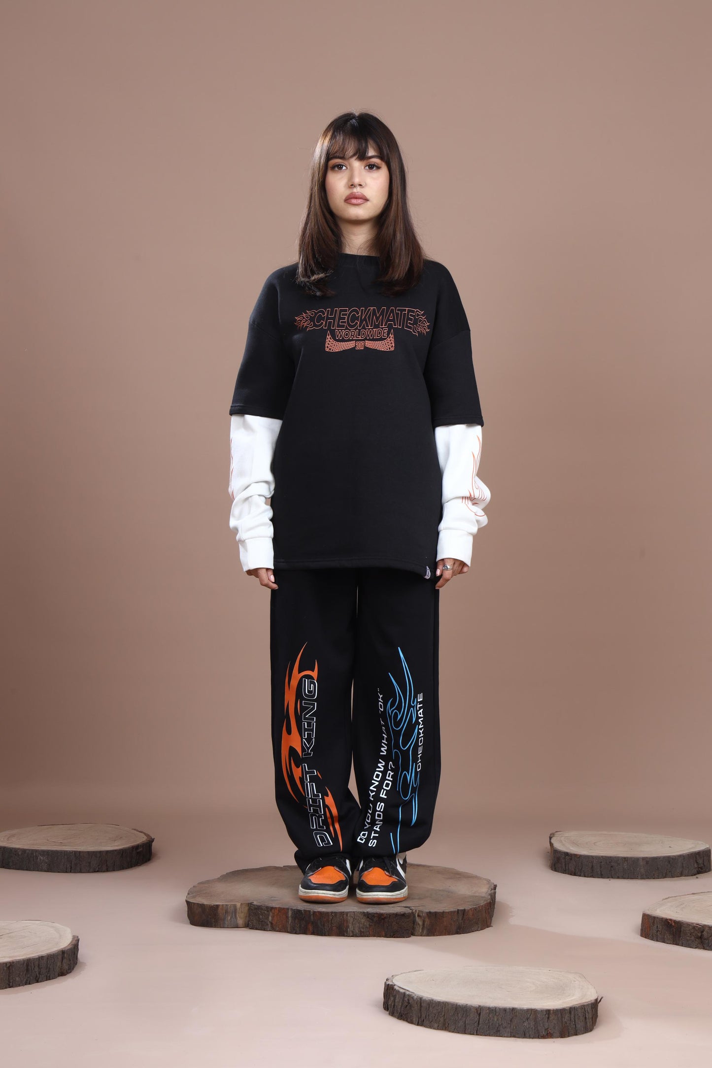 Shop CHECKMATE WORLD WIDE OVERSIZED SWEATSHIRT Online in Pakistan