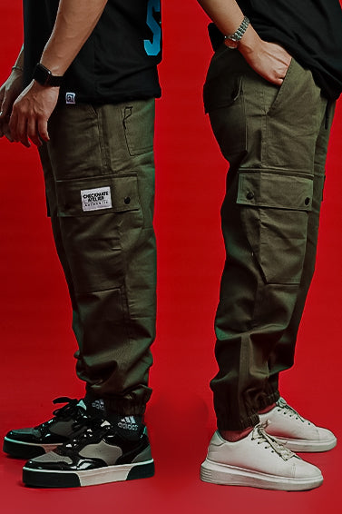OLIVE GREEN CARGO PANT (ELASTIC) - Shop Now - Checkmate Atelier