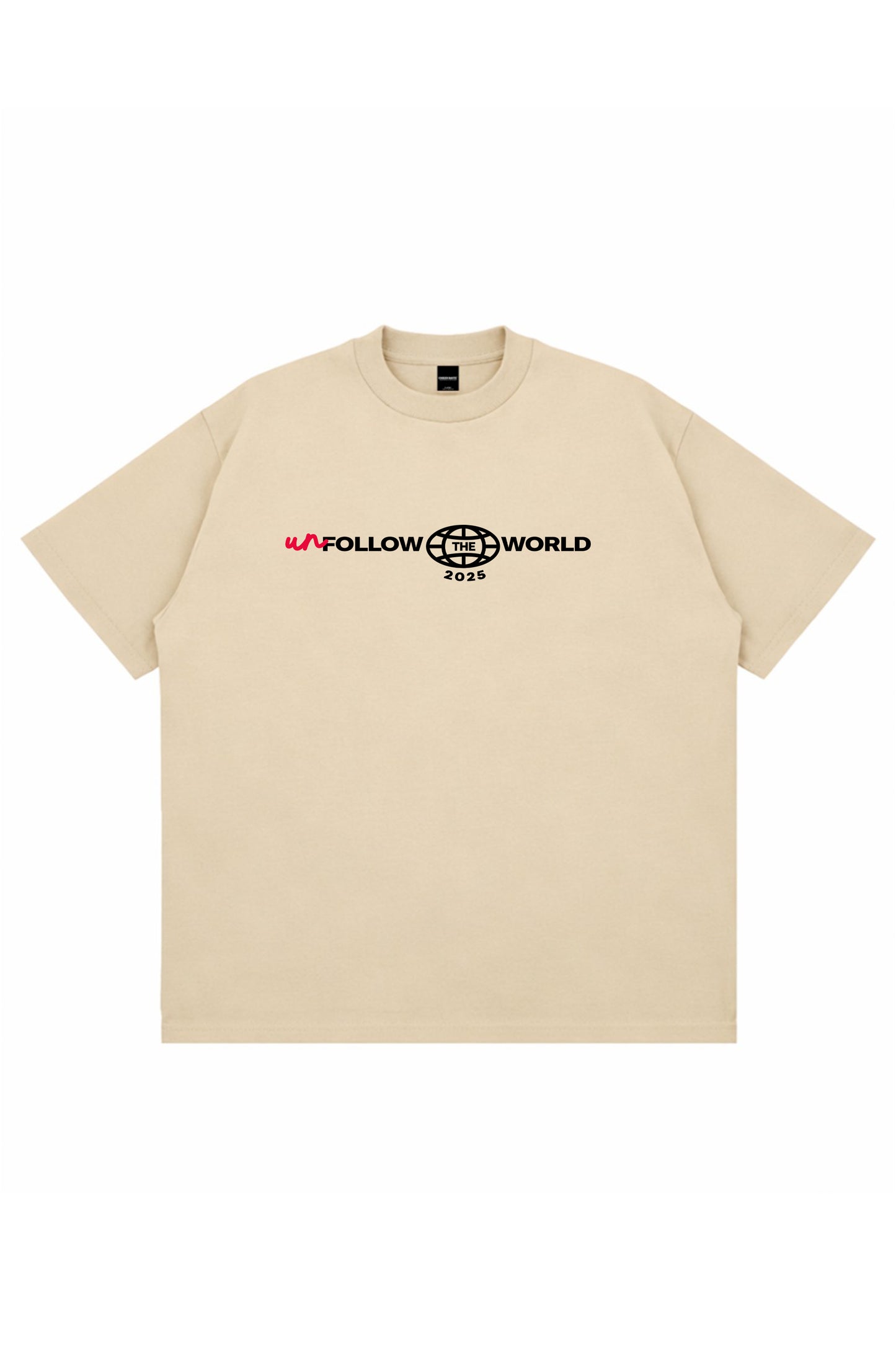 COSMIC ESCAPE OVERSIZED T-SHIRT