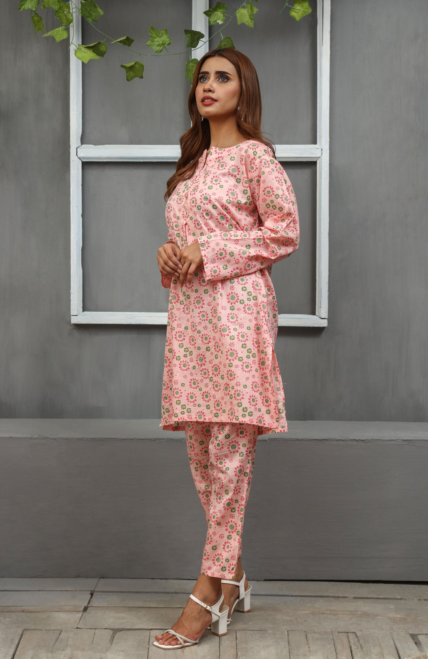 Shop PINK PRINTED SUIT Online in Pakistan