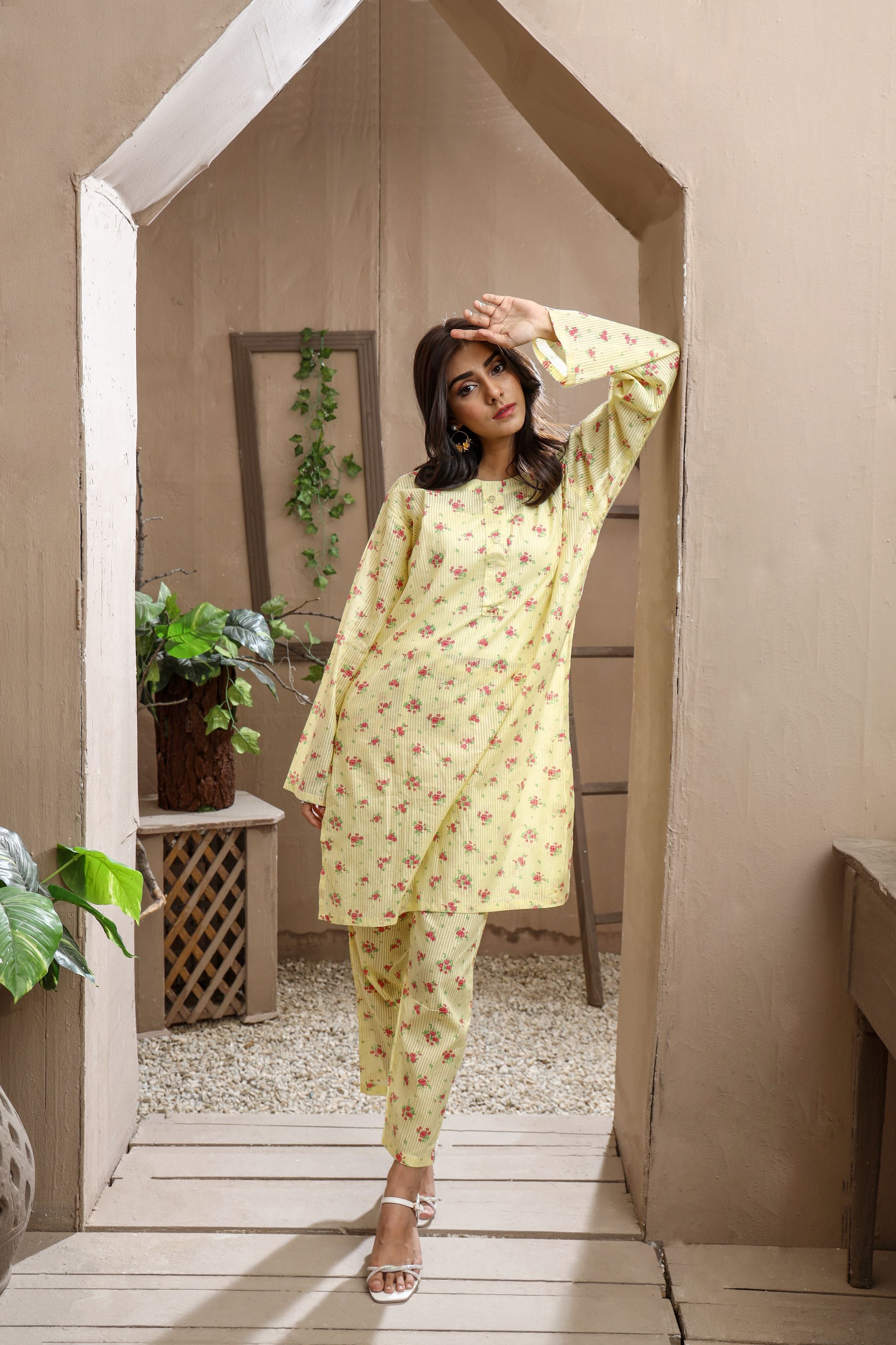 YELLOW PRINTED SUIT - Shop Now - Checkmate Atelier