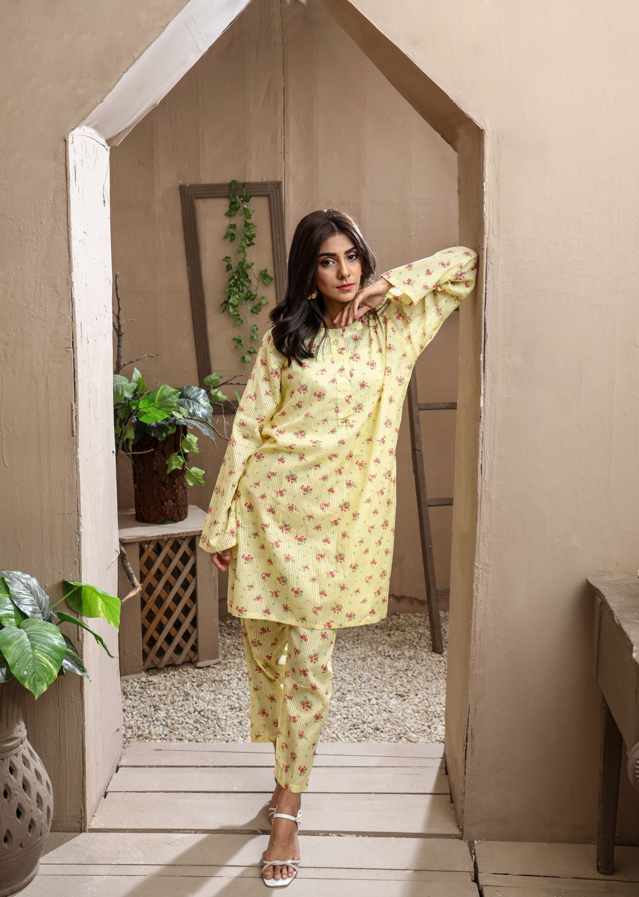 YELLOW PRINTED SUIT - Shop Now - Checkmate Atelier