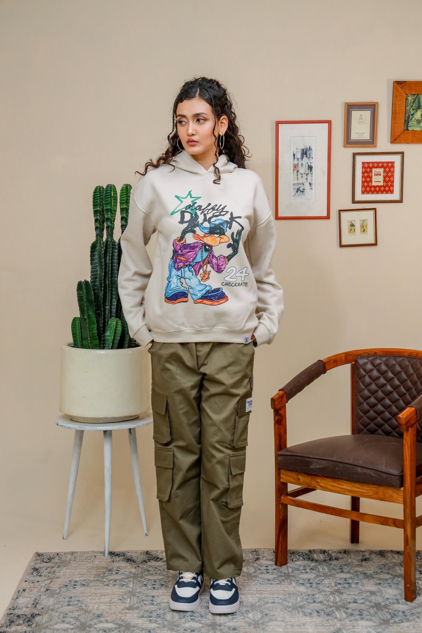 Shop DAFFY DUCK OVERSIZED HOODIE Online in Pakistan