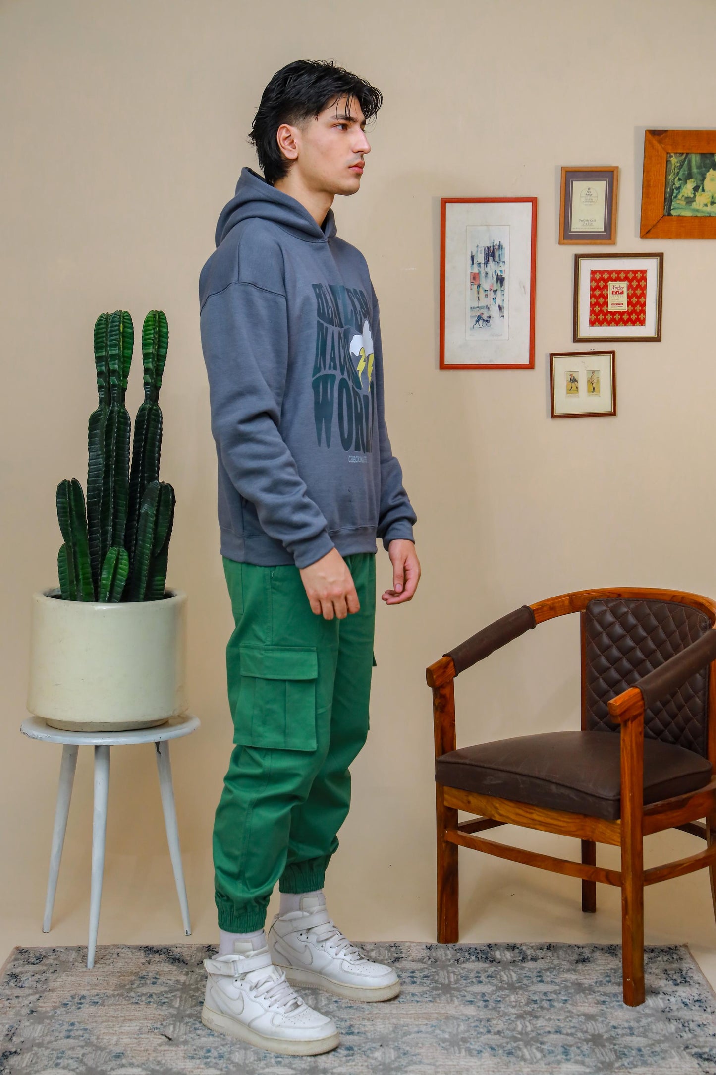 Shop HEARTLESS IN A COLD WOLRD OVERSIZED HOODIE Online in Pakistan