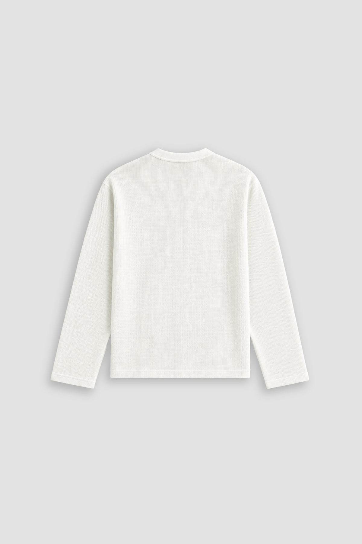 ESSENTIAL MODE HENLEY T-SHIRT