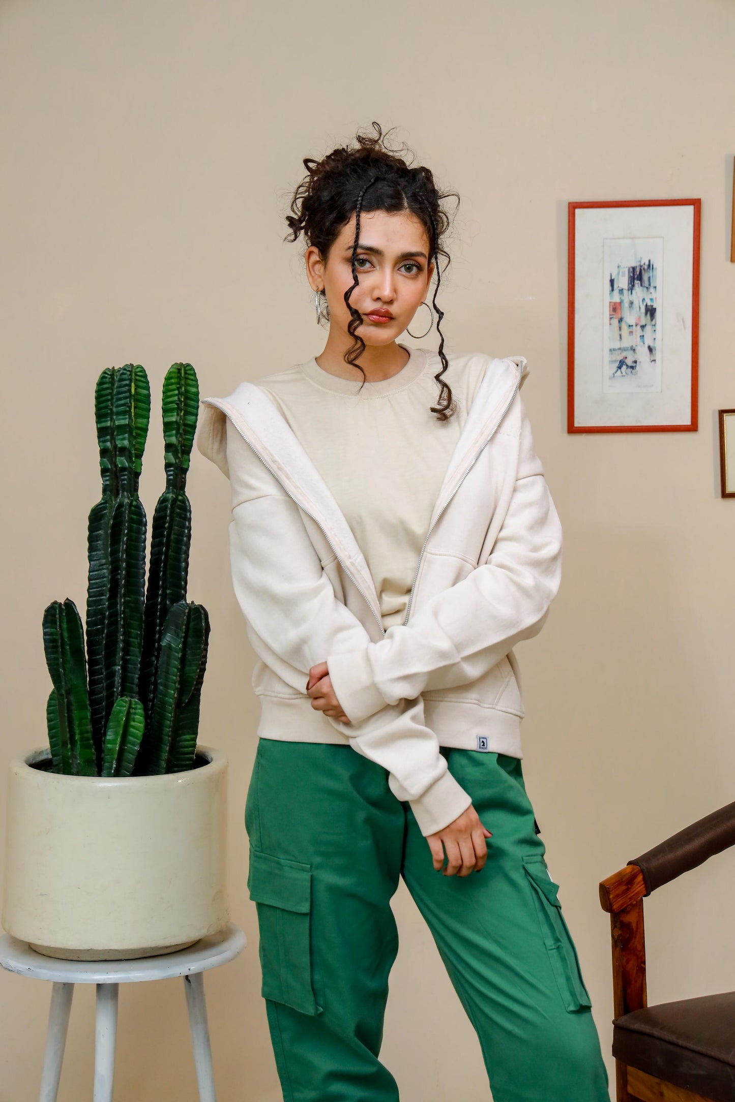 Shop [MINOR FAULT] CREAM ZIP UP HOODIE Online in Pakistan