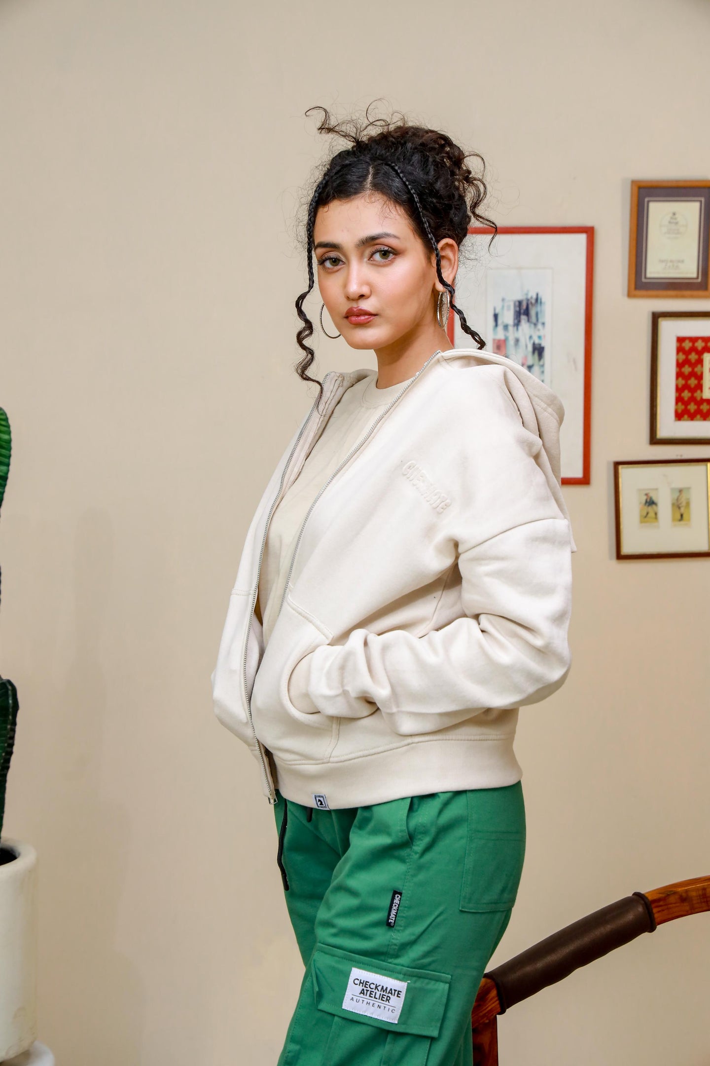 Shop [MINOR FAULT] CREAM ZIP UP HOODIE Online in Pakistan