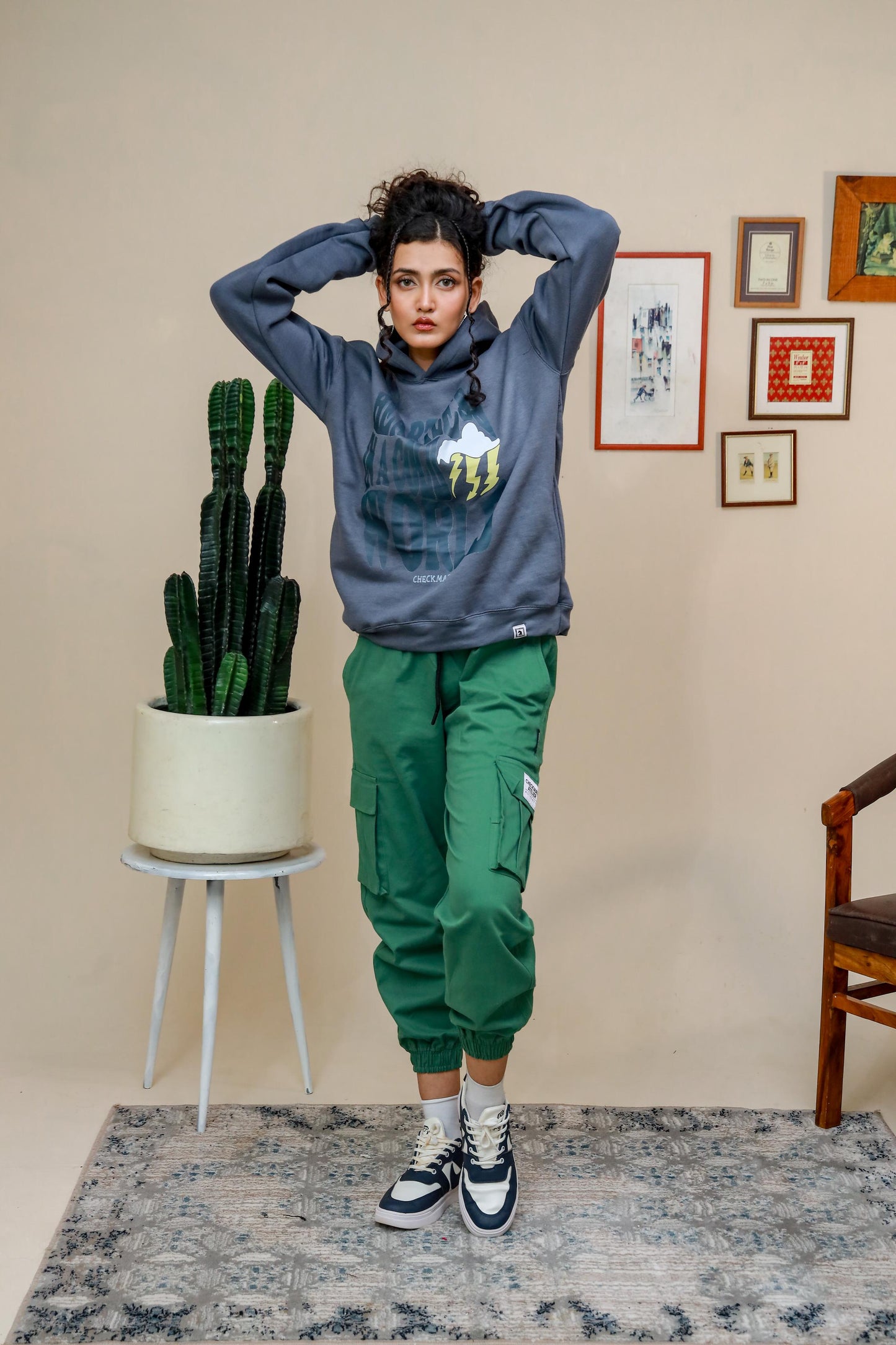 Shop HEARTLESS IN A COLD WOLRD OVERSIZED HOODIE Online in Pakistan