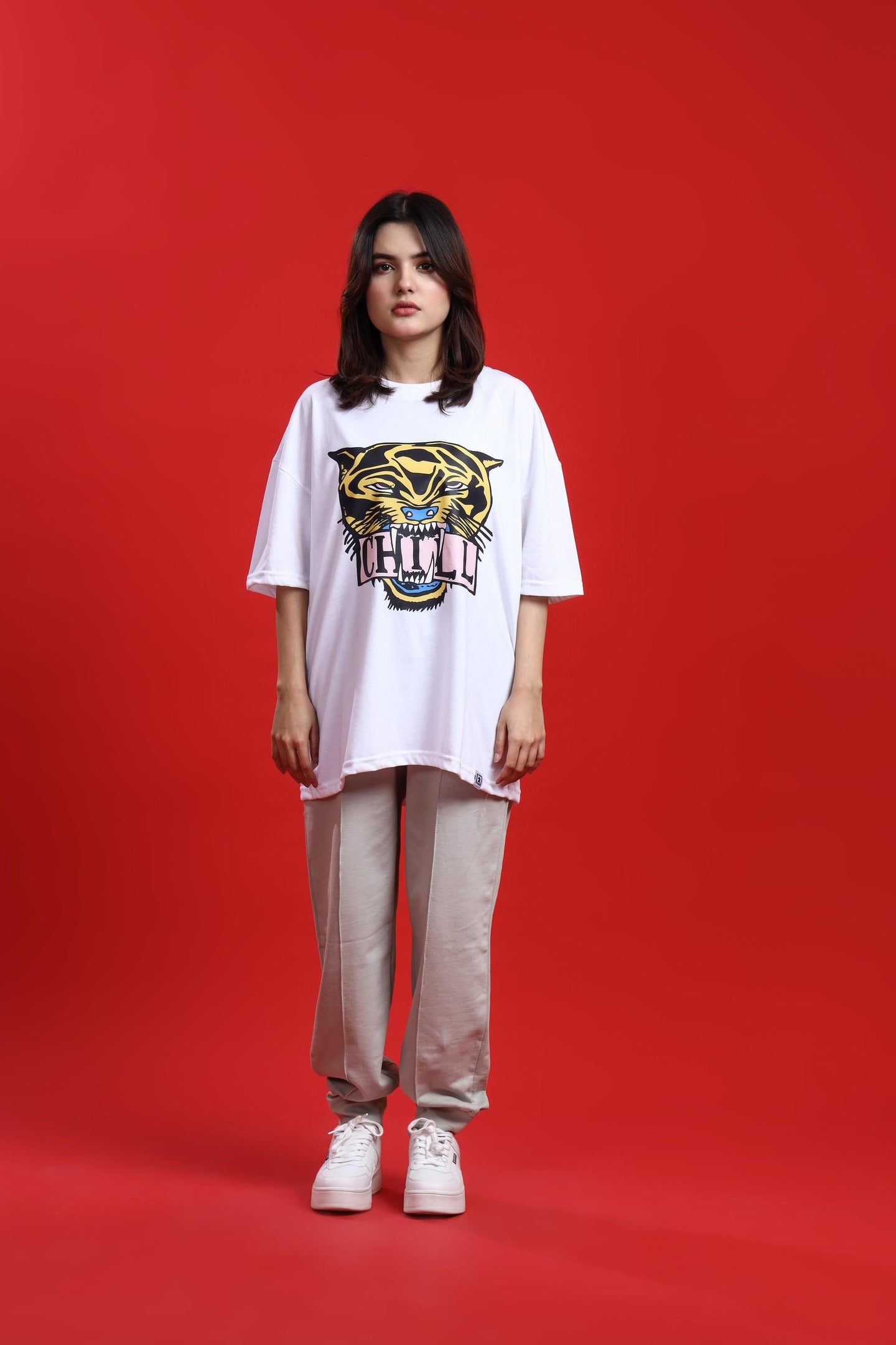 CHILL OVERSIZED T-SHIRT - Checkmate Atelier