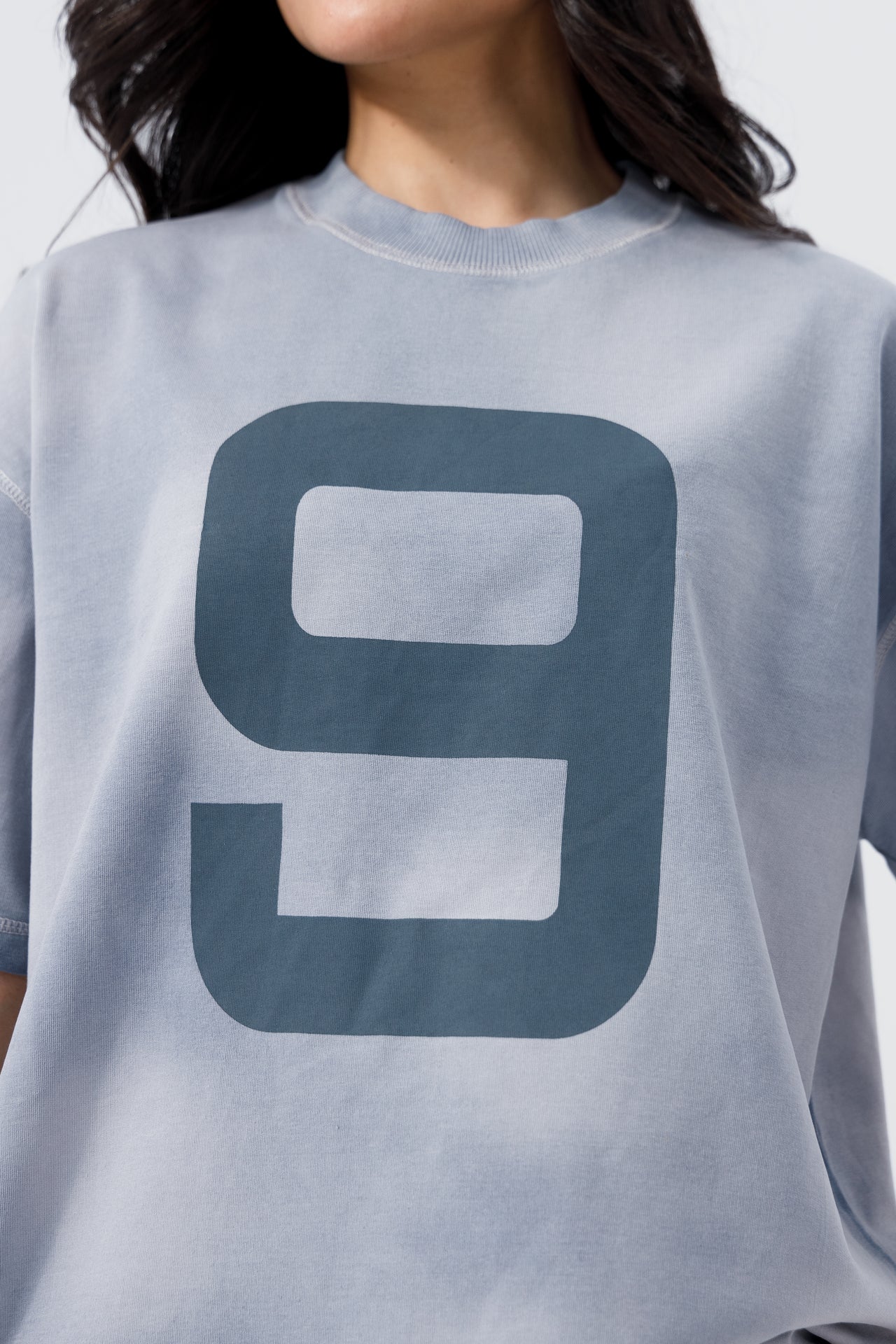 NINE GRAPHIC GREY T-SHIRT