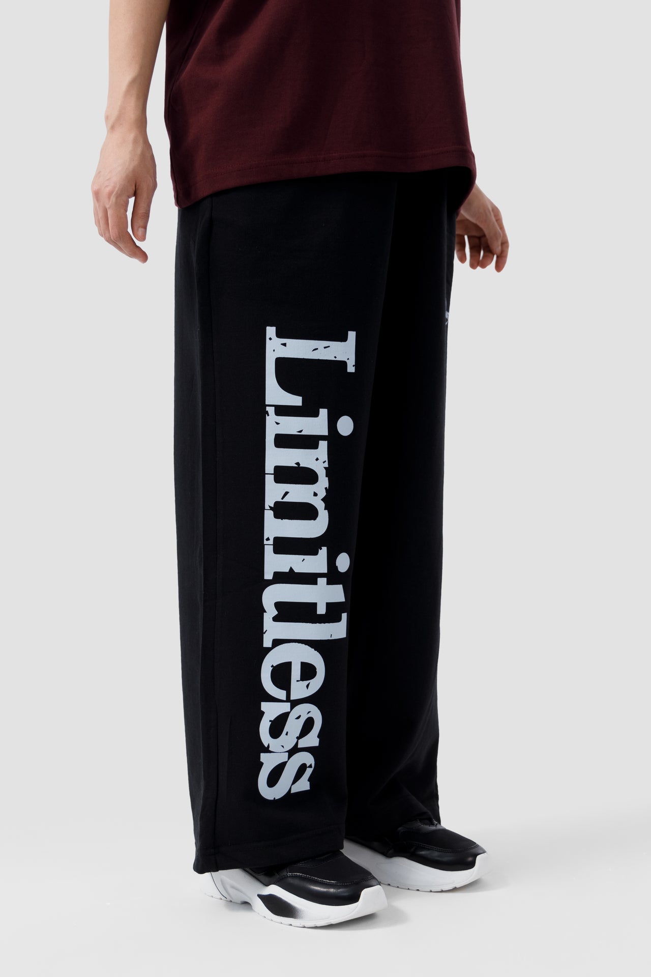LIMITLESS GRAPHIC TROUSER