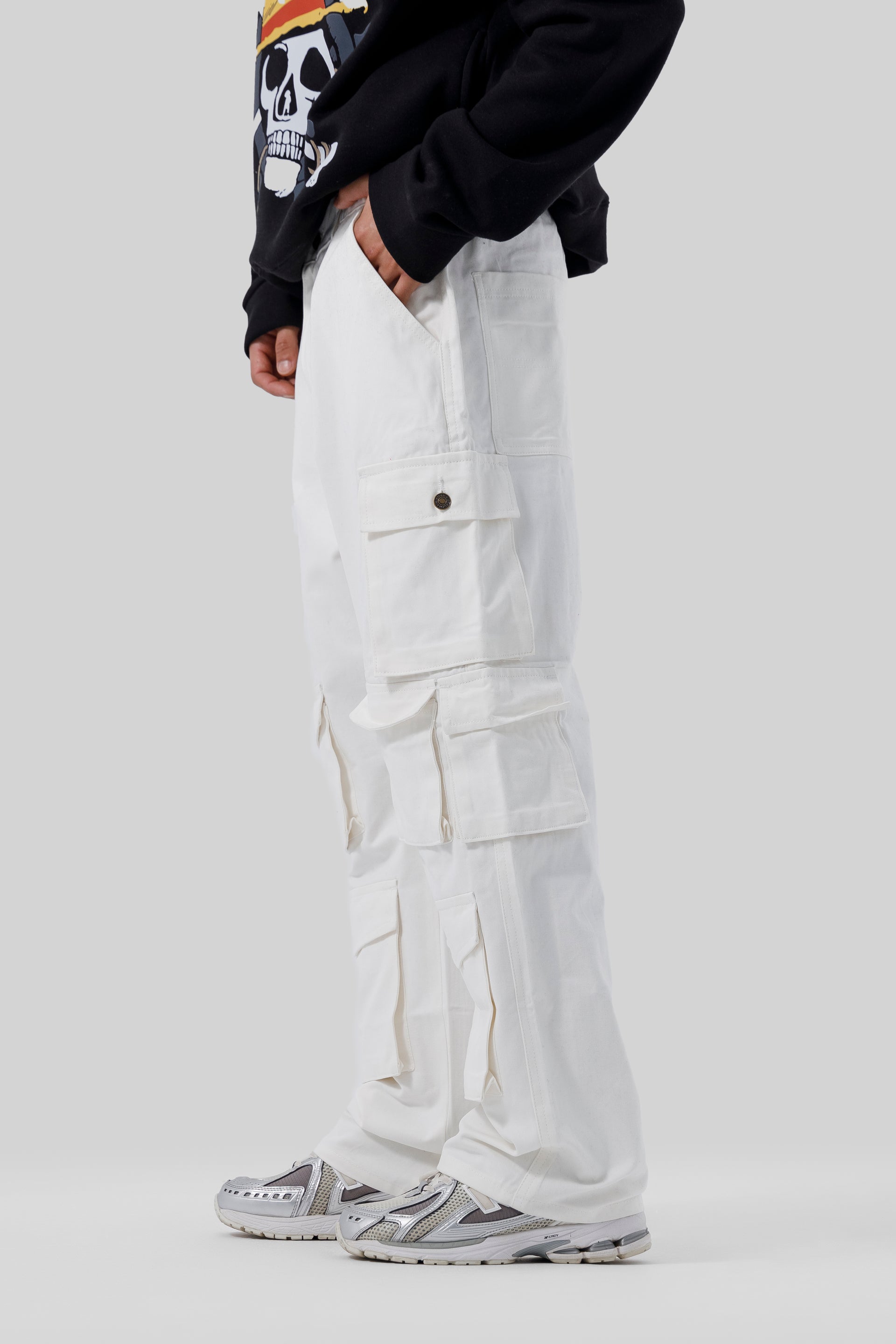 Shop ICEBOX BAGGY CARGO PANT Online in Pakistan