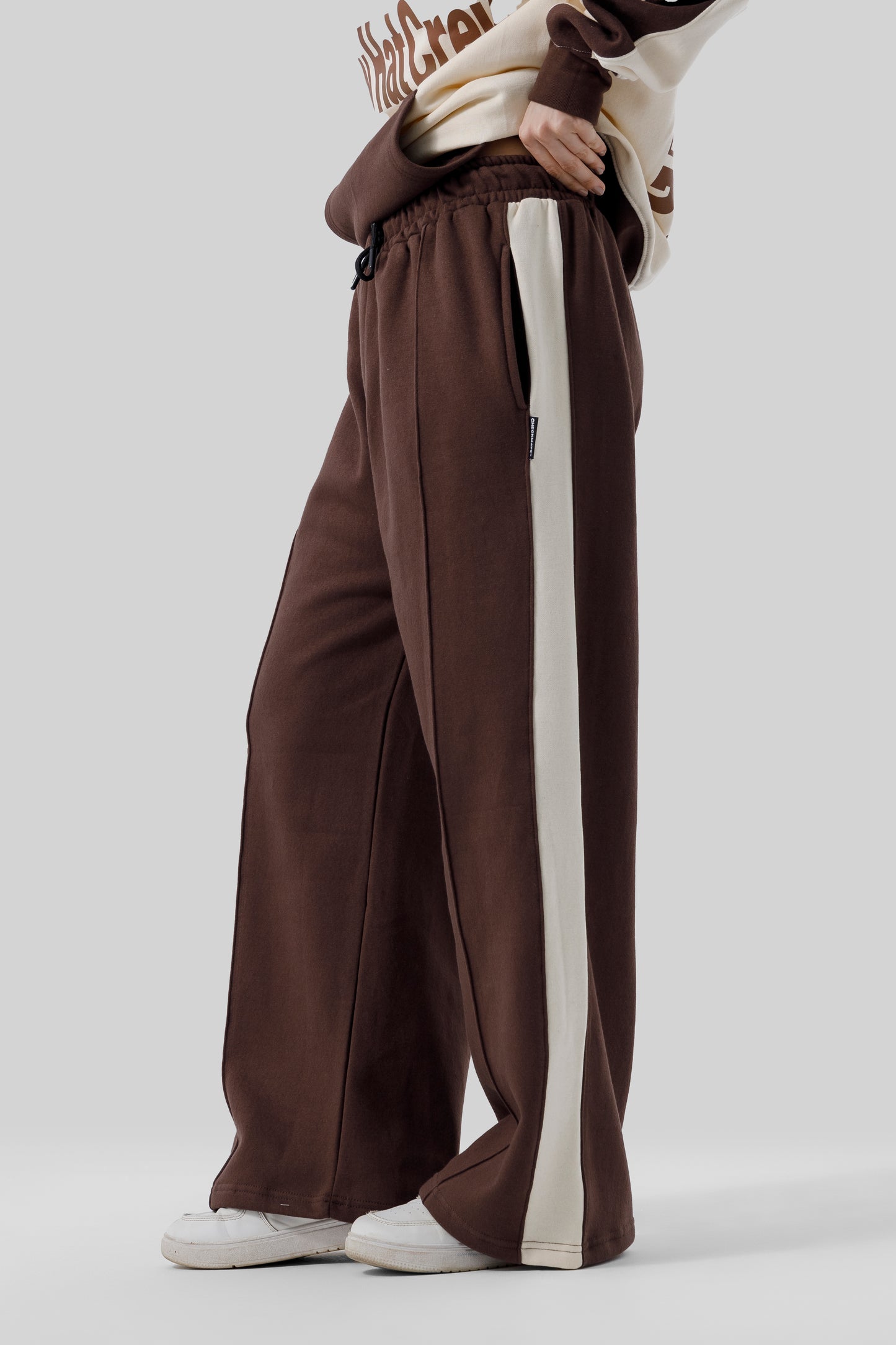 STRAW HAT CREW CO ORD SET