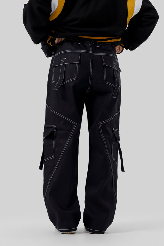 Shop DARK EDGE BAGGY CARGO PANT Online in Pakistan