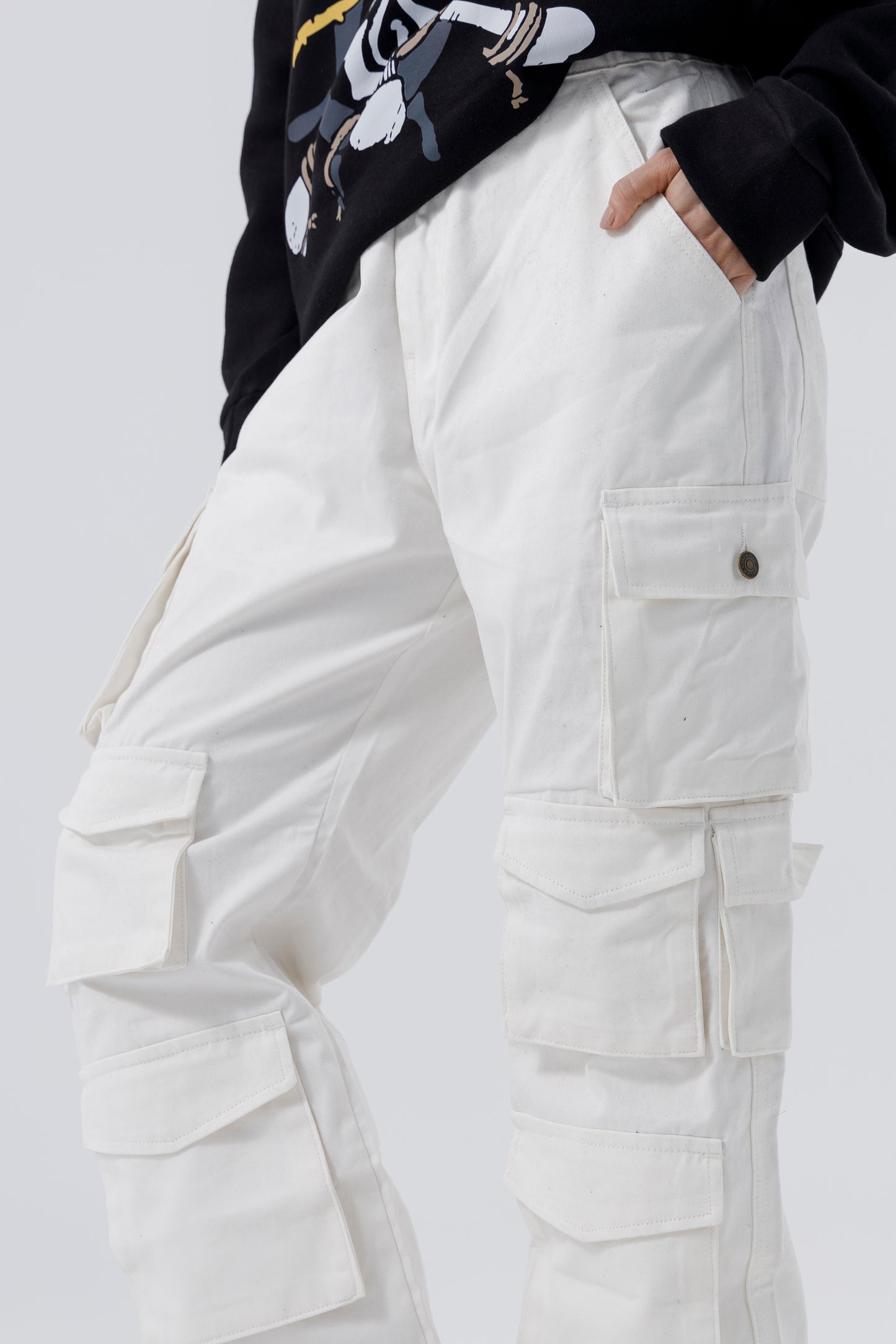 Shop ICEBOX BAGGY CARGO PANT Online in Pakistan
