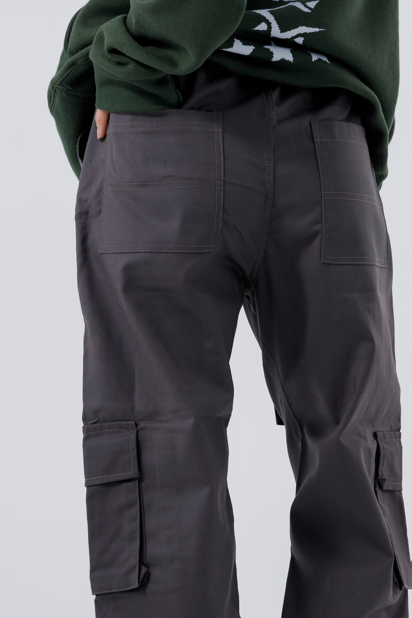 Shop STEALTH DRIP BAGGY CARGO PANT Online in Pakistan