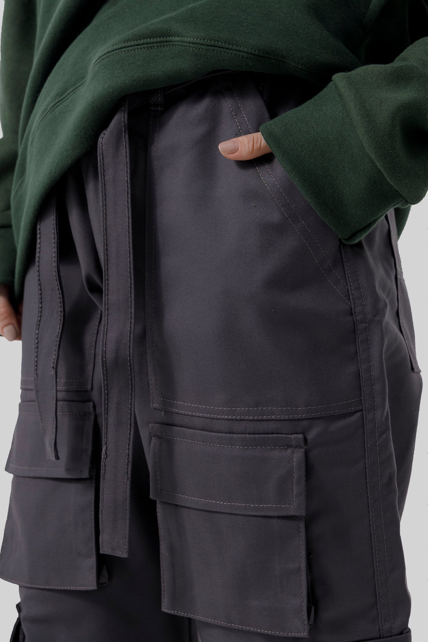 STEALTH DRIP BAGGY CARGO PANT