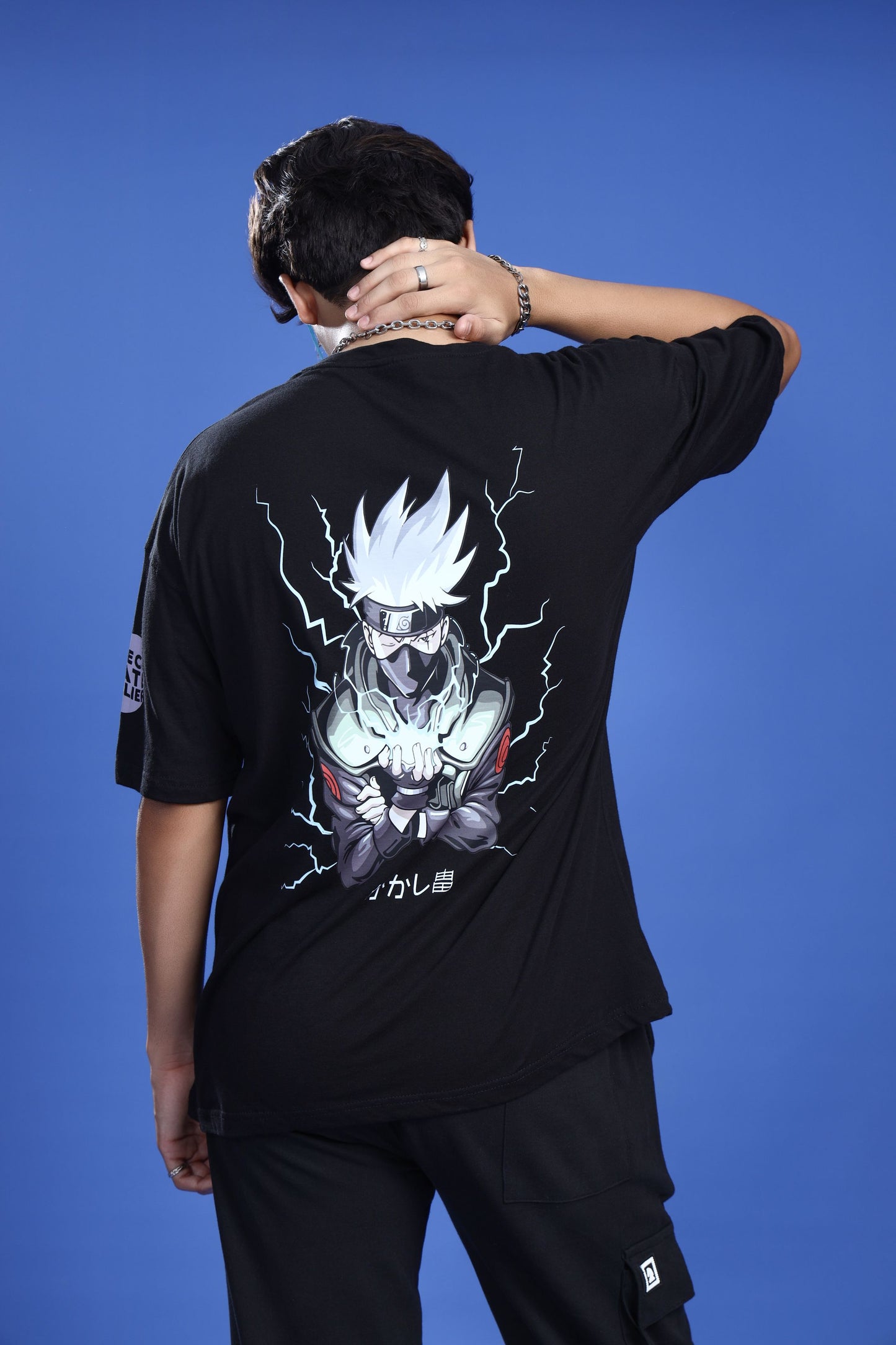 Shop KAKASHI OVERSIZED T-SHIRT Online in Pakistan