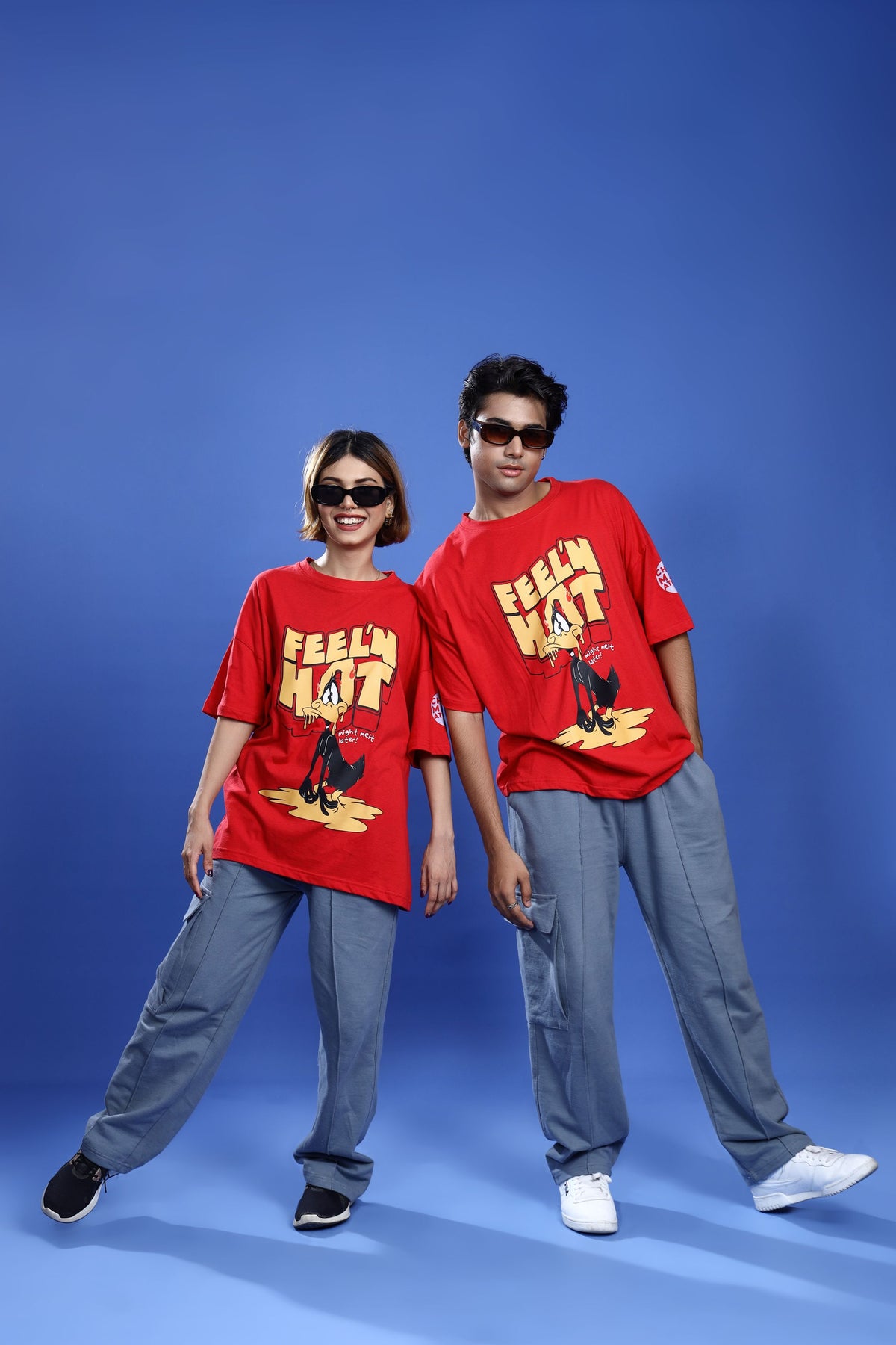FEELIN HOT OVERSIZED T-SHIRT
