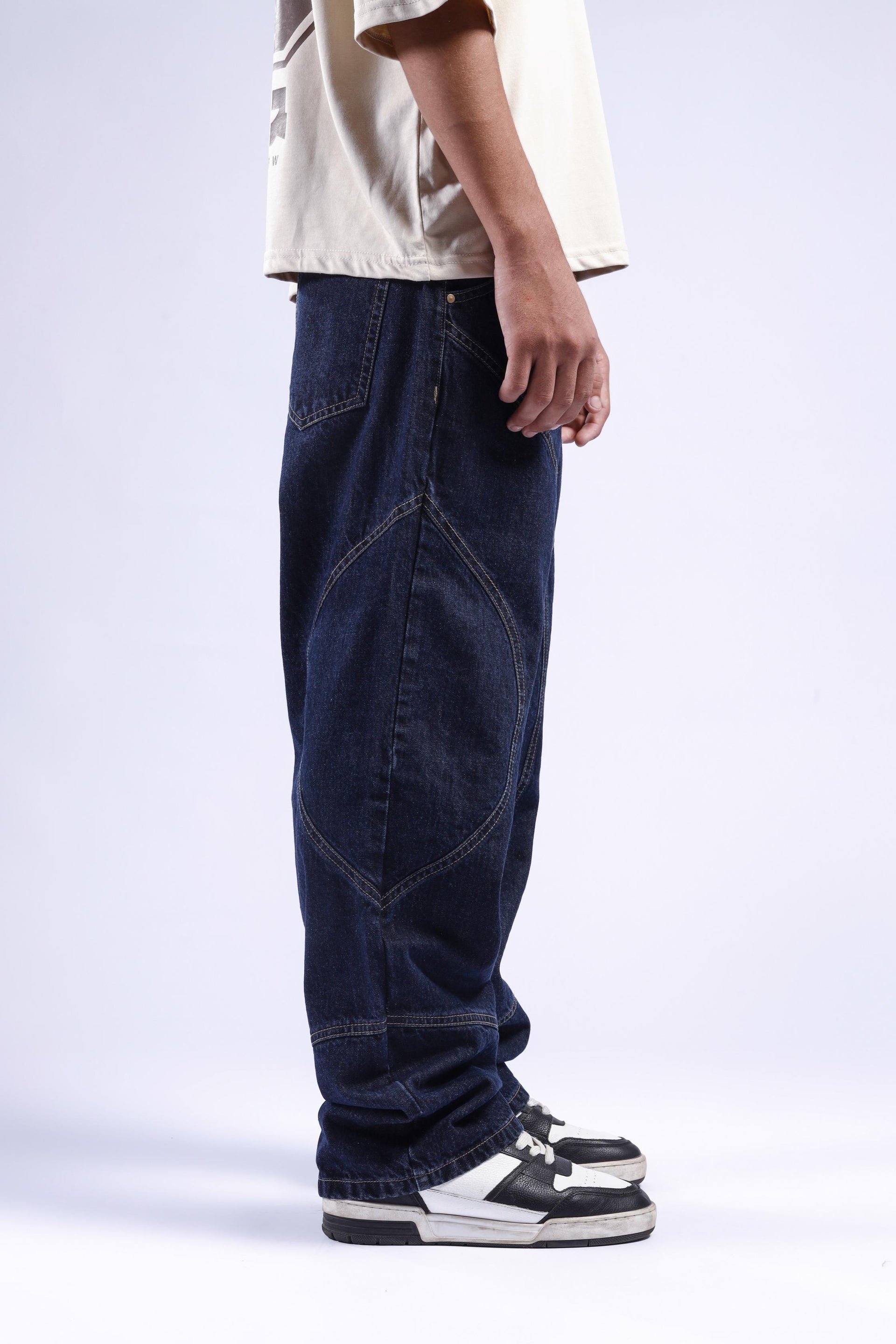 Shop [MINOR FAULT] WARP-STITCH INDIGO DENIM Online in Pakistan