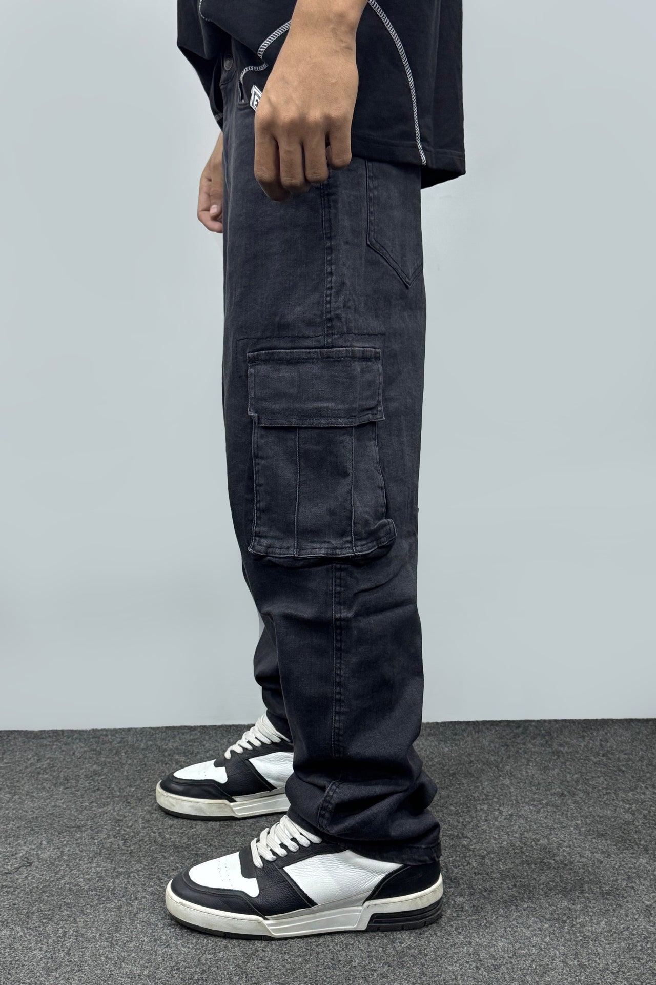 Shop [MINOR FAULT] OLD MONEY GRAY BAGGY FIT DENIM Online in Pakistan