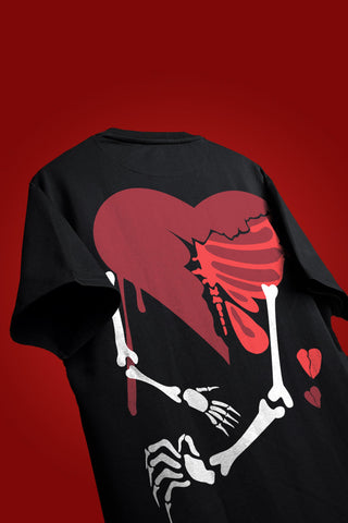 HEARTLESS OVERSIZED T-SHIRT - Shop Now - Checkmate Atelier