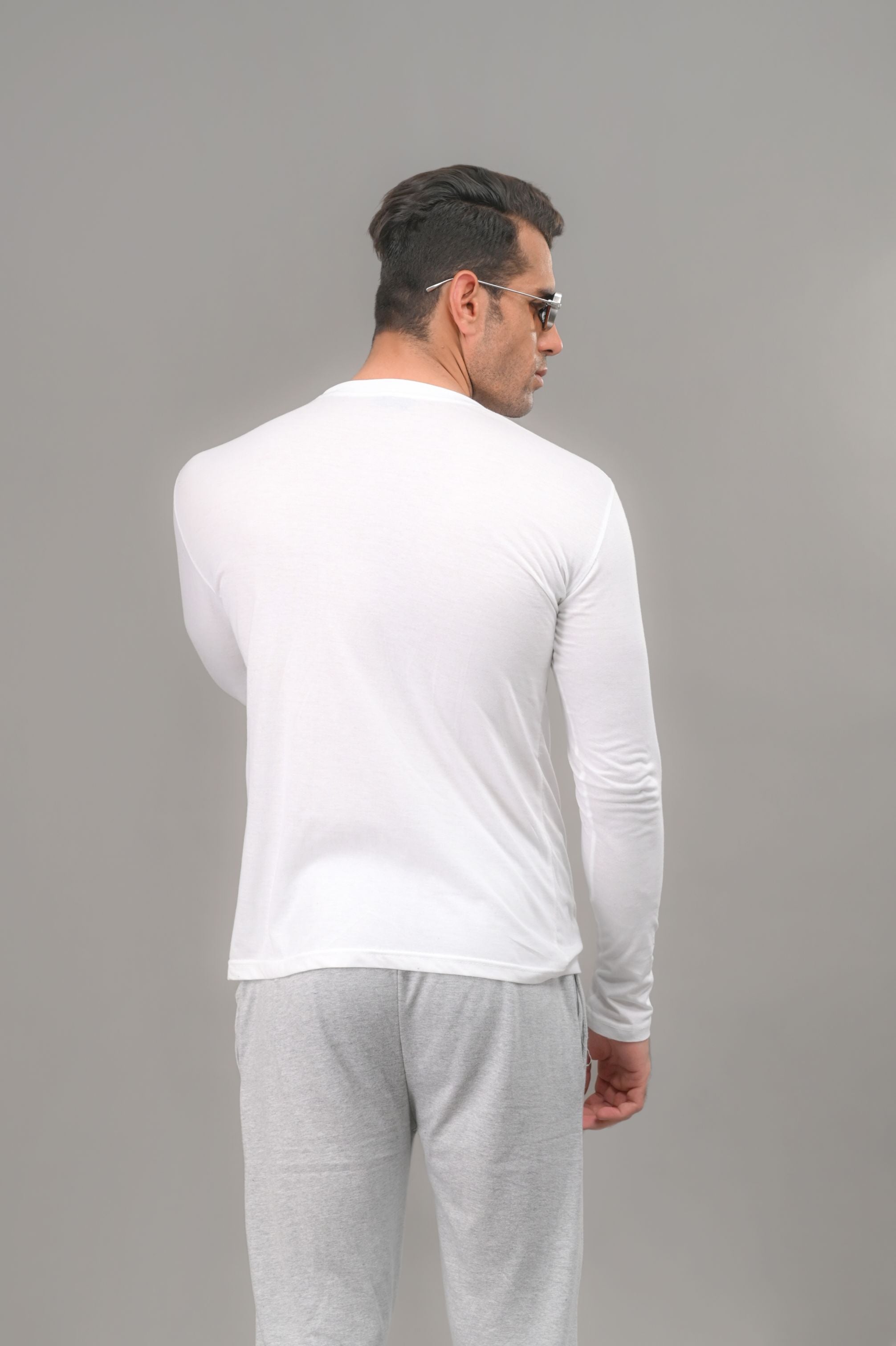 White Full Sleeves T-Shirt (2XL - 3XL - 4XL) - M - Shop Now - Checkmate Atelier