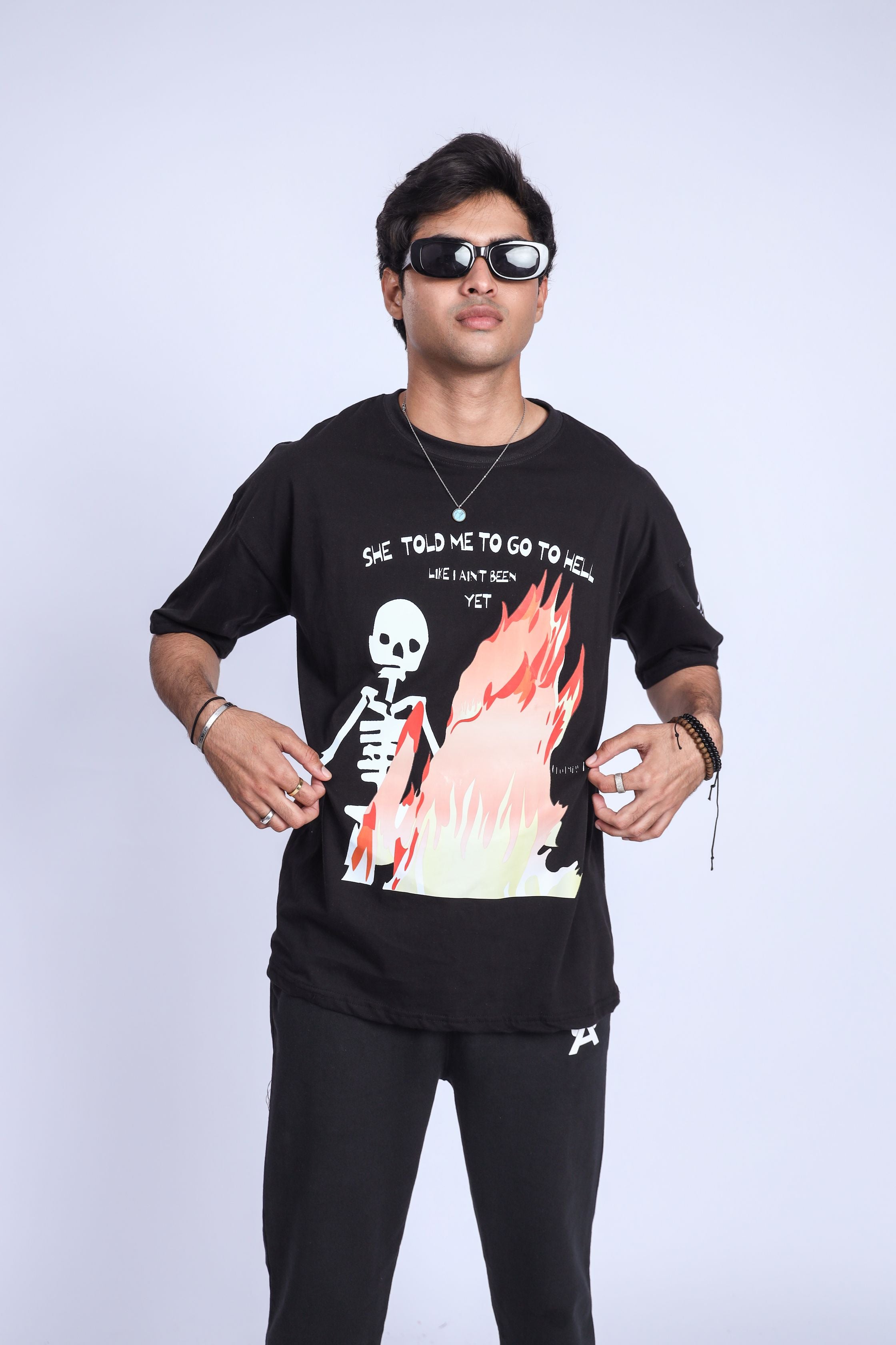 GO TO HELL OVERSIZED T-SHIRT
