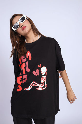 HEARTLESS OVERSIZED T-SHIRT - Shop Now - Checkmate Atelier